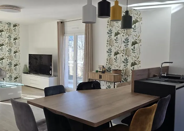 L\'Harmonie, Appartement 2 Chambres Proche Du Lac, Calme Et Lumineux